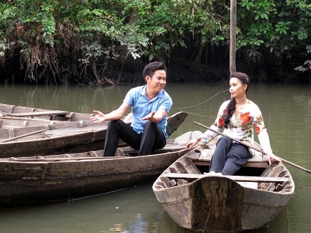 Độc giả có thể xem MV