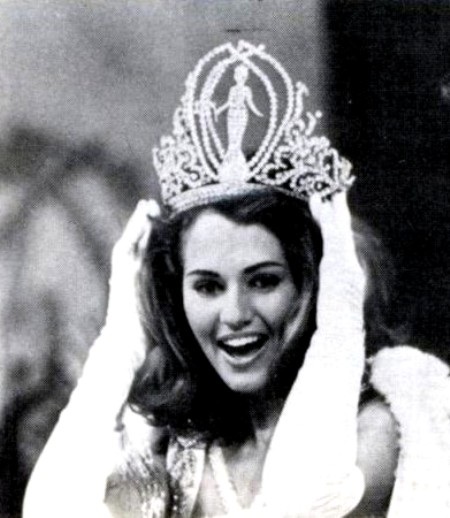 10 hoa hậu hoàn vũ đẹp nhất trong lịch sử - 4 6. Nathalie Glebova - Canada