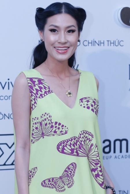 Dàn “sao” Việt khoe sắc trên thảm đỏ - 19 Kathy Uyên