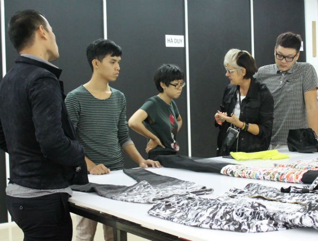 Các nhà thiết kế trẻ đang nỗ lực để chinh phục giải thưởng cao nhất