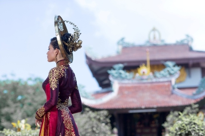 Hé lộ trang phục dân tộc của Trương Thị May