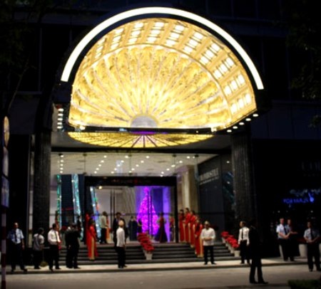 Mọi lối vào được bảo vệ nghiêm ngặt