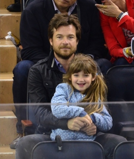 Những ông bố “hot” nhất Hollywood - 20 Jason Bateman và con gái Francesca