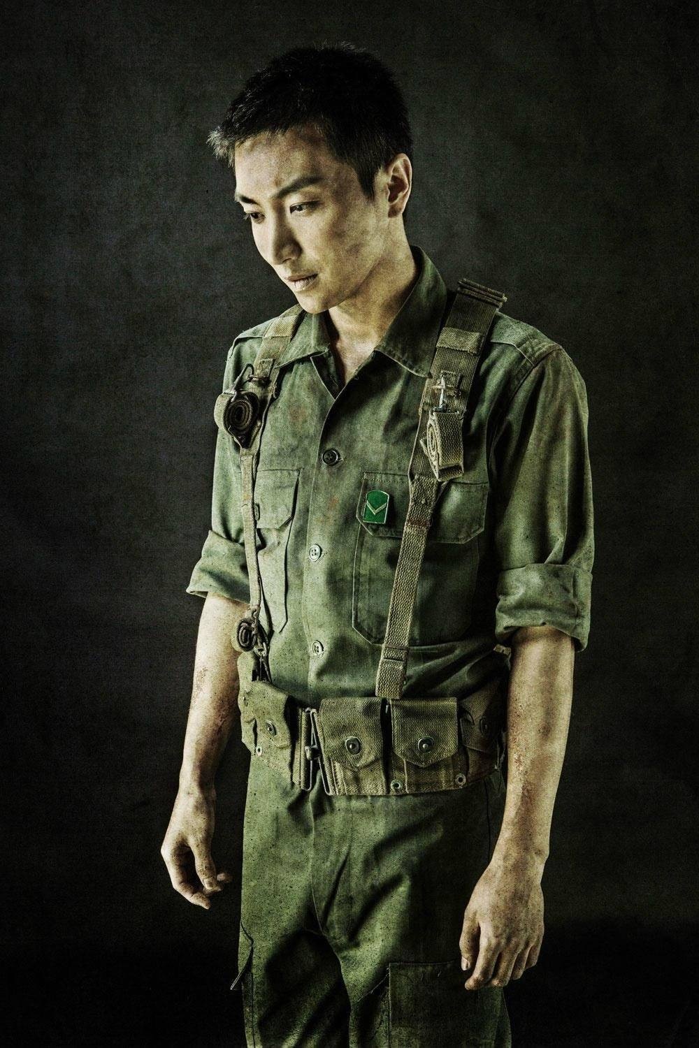 Lee Teuk trở lại doanh trại quân đội sau đại tang của bố và ông bà nội - 1 Lee Teuk đã trở về đơn vị của mình vào ngày 11/1