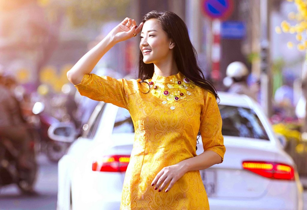 Maya rạng rỡ như “nàng xuân” đón Tết - 4 Trí Hòa