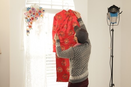 Áo dài của cô dâu và chú rể cũng được chuẩn bị tươm tất