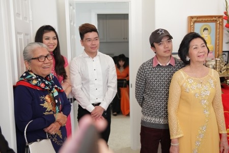 Người thân của Ngọc Quyên từ Việt Nam sang