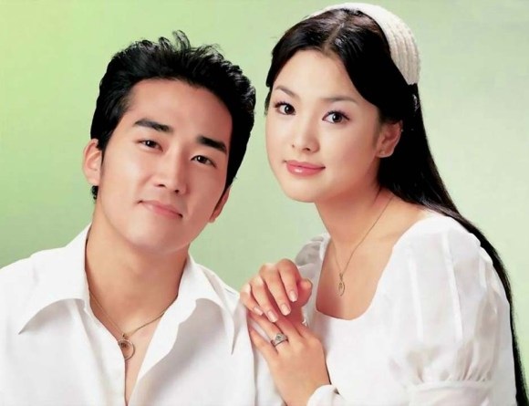 Song Seung Hun và Song Hye Kyo từng là một cặp đôi đẹp trên phim và ngoài đời