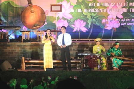 Sự kết hợp giữa đàn và ca giúp Đờn ca tài tử thêm sống động