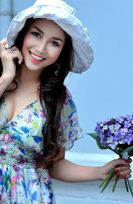 Ốc Thanh Vân: “Ngân Khánh là một đối thủ đáng gờm”