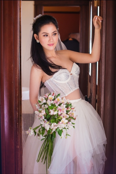 Hoa hậu Tristine Trâm Bùi “hững hờ vòng một” - 10 Chị chọn cho mình nghề nghiệp là bác sỹ và đang tích cực làm việc tại Mỹ