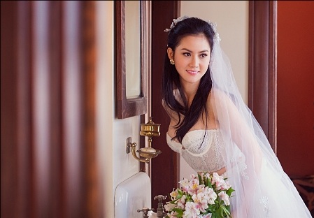 Hoa hậu Tristine Trâm Bùi “hững hờ vòng một” - 11 Chị chọn cho mình nghề nghiệp là bác sỹ và đang tích cực làm việc tại Mỹ