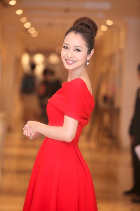 Cô sẽ có nhiều chuyến đi đến New Zealand để chia sẻ hình ảnh du lịch của hai nước