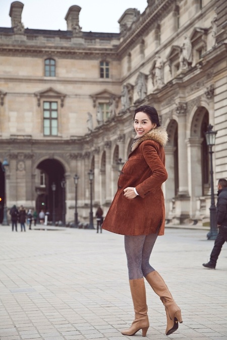 Mai Phương Thúy nổi bật giữa trời Tây - 9 Trí Hòa