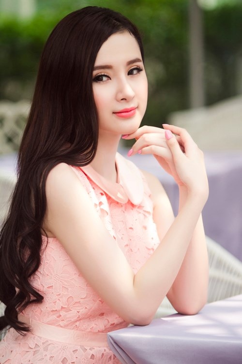 Những sao Việt thừa nhận cậy nhờ “dao kéo” - 4 Với nữ
ca sỹ