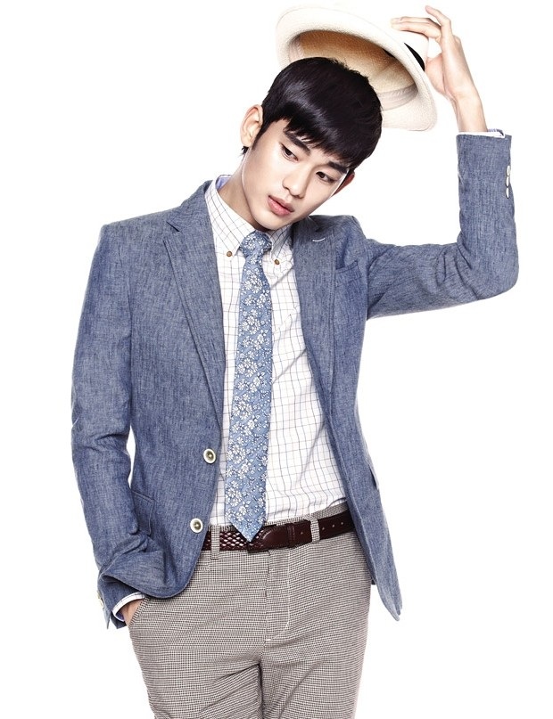 Hotboy của “Vì sao đưa anh tới” sang Việt Nam? - 2 Kim Soo Hyun đang là cái tên sáng giá ở Hàn Quốc và các nước châu Á