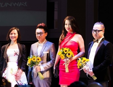 Dàn giám khảo năm nay với vị trí dẫn chương trình kiêm giám khảo Trương Ngọc Ánh