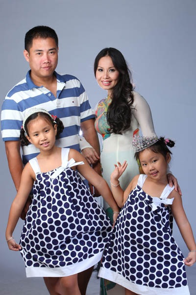 Cẩm Ly tiết lộ lý do làm huấn luyện viên Giọng hát Việt nhí 2014 - 3 Bên cạnh khán giả thì chồng và hai con là động lực rất lớn để Cẩm Ly trở thành HLV