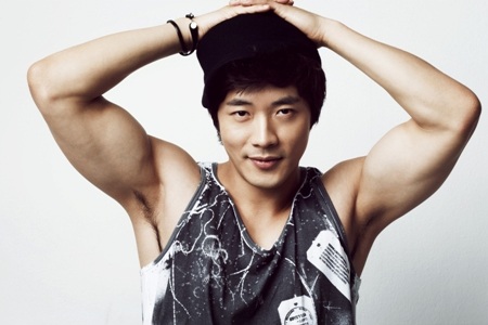 Kwon Sang Woo tái xuất màn ảnh rộng sau 3 năm - 1 Kwon Sang Woo trở lại sau 3 năm vắng bóng trên màn ảnh rộng