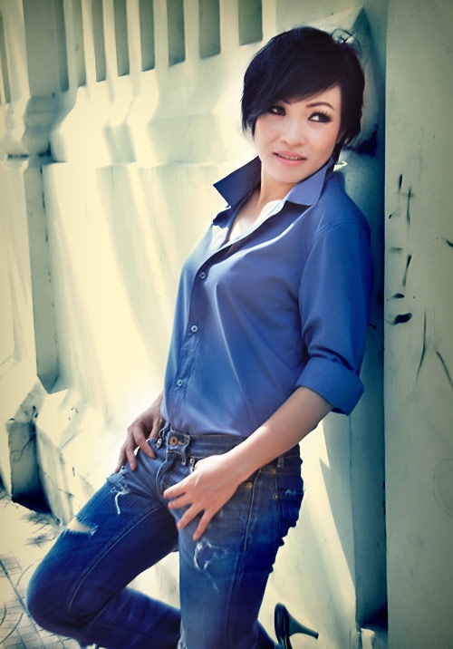 Những cô nàng "đa-zi-năng" của showbiz Việt - 1 Những cô nàng đa-zi-năng của showbiz Việt