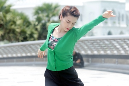 Đây là lần đầu Hồ Ngọc Hà múa đương đại trong một MV ca nhạc