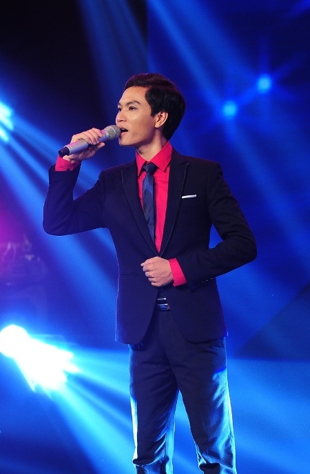 Phong thái trình diễn từ tốn, nhẹ nhàng đi vào lòng người của Quang Đại