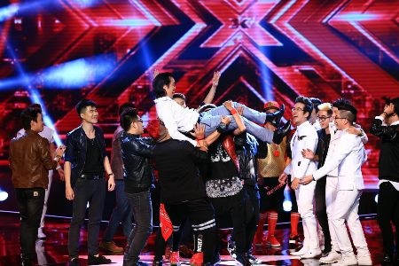 Dương Khắc Linh may mắn sở hữu 7 nhóm nhạc tài năng