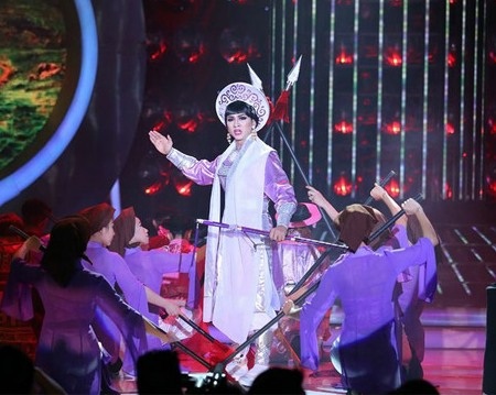 Hoài Lâm giành “cú đúp” 800 triệu ở chung kết Gương mặt thân quen - 4 Hoài Lâm đã xuất thần khi nhập vai cố NSƯT Thanh Nga và nghệ sỹ Thanh Sang