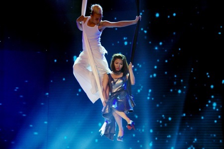 Hoàn Mỹ đã thăng hoa cùng với tiết mục của mình