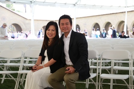 Trương Minh Cường hạnh phúc cùng vợ con ở Mỹ