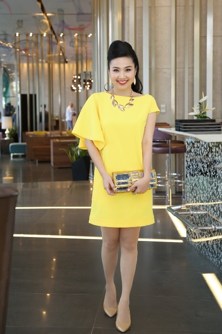 Lê Khánh nổi bật trong buổi ra mắt phim