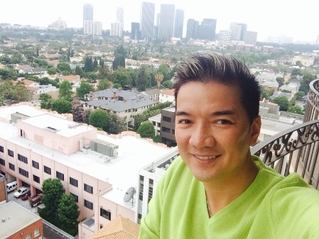 Đây cũng là phần quà mà anh muốn dành tặng cho những người thân trong gia đình mình.