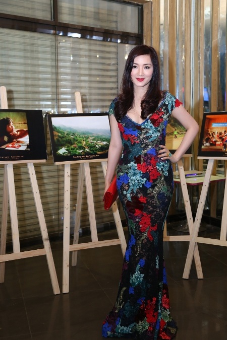 Hoa hậu Giáng My chia sẻ bí quyết trẻ đẹp tuổi tứ tuần