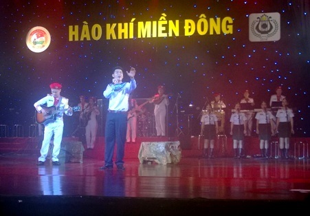 Hướng về biển đảo quê hương - chủ đề lớn trong Hội diễn - 5 Hình ảnh của người chiến sĩ được tôn vinh trong các tác phẩm nghệ thuật
