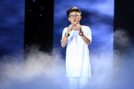 Chí Thành bị cuốn vào cảm xúc bài hát quá nhiều dẫn đến quên phần chuyên môn