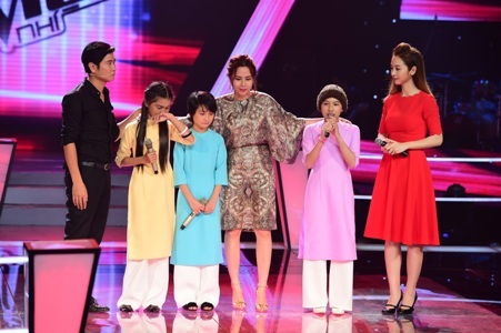 Với thế mạnh dòng nhạc Trịnh Công Sơn, Huyền Trân đã được chọn vào vòng trong