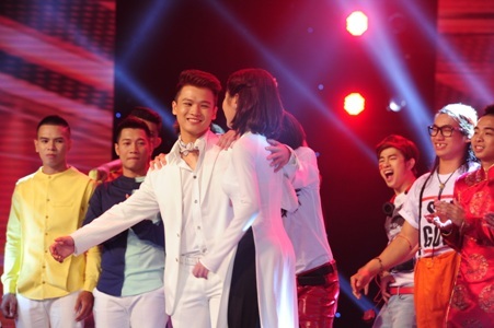 NŨưng Hoàn Mỹ đành nhường chiếc vé cho Thái Ngân đi tiếp do có tỷ lệ bình chọn thấp nhất