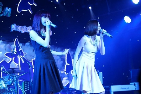 Nhóm Bee.T mang đến không khí sôi động cho chương trình