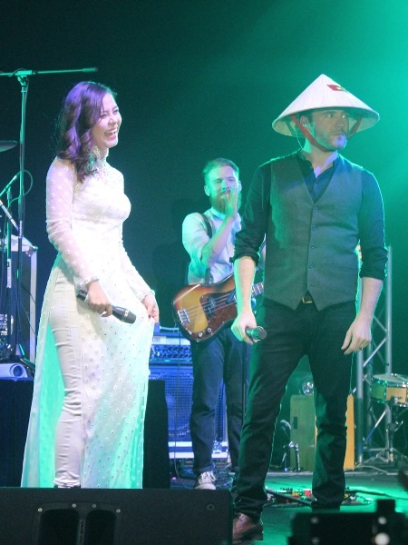 Cả hai đã cùng hòa giọng trong ca khúc