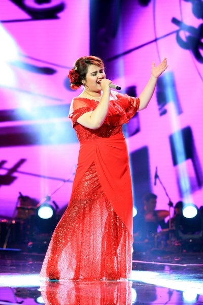 Hạnh Phúc đã tự tin hơn trong liveshow 6 tối qua