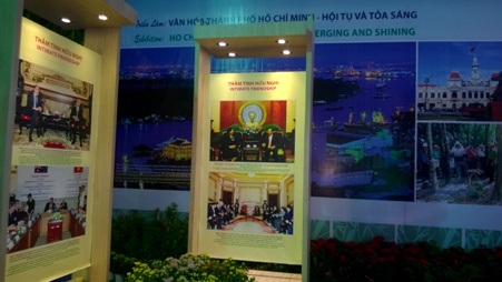 Lễ hội TPHCM: Lung linh sắc màu văn hóa - 6 Khư vực trưng bày hình ảnh thể hiện những thành tựu về hợp tác ngoại giao của TPHCM.