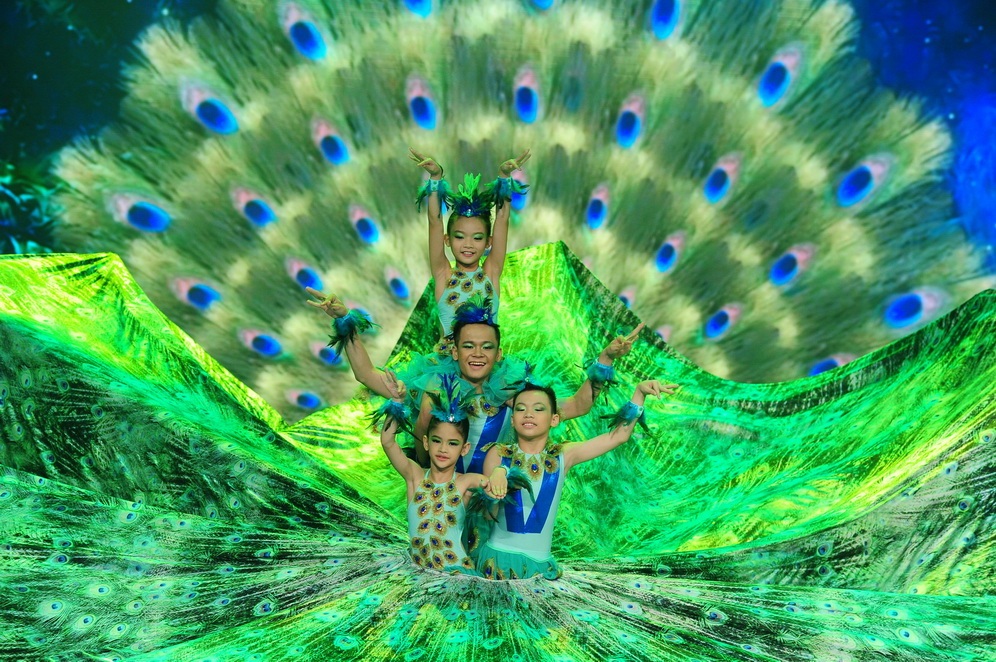 Bước nhảy hoàn vũ nhí: Cuộc đua của giám khảo hay thí sinh? - 2 Các giám khảo không ngừng suy nghĩ để đầu tư các tiết mục cho học trò