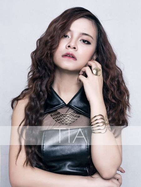 Tia Hải Châu hạnh phúc khi được hát cùng Shan Filan