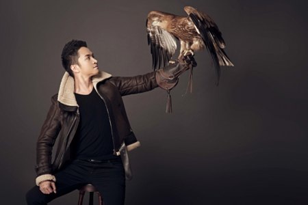 Cựu thành viên 1088 trở lại với "đại bàng 400 triệu" - 5 Và mới đây, anh đã quyết định trở lại với việc đầu tư hoành tráng cho single mới