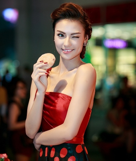 Vẻ đẹp sắc sảo của "chân dài" Hồng Quế - 8 Sự thay đổi này đã nhận được rất nhiều phản hồi tốt từ công chúng trong thời gian gần đây.