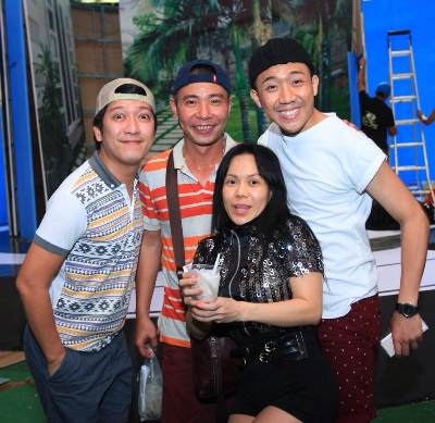 Đại diện phía công ty Việt Show phát biểu trong buổi gặp báo chí tại TPHCM ngày 14/10