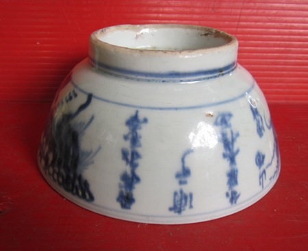 Chiếc bát cổ thời Lê