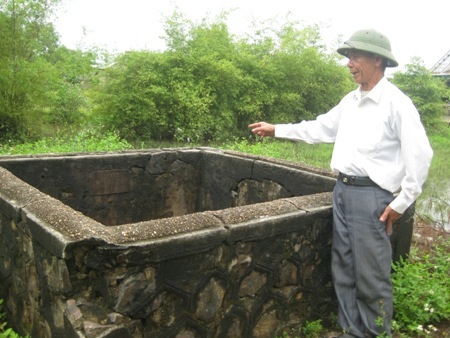 Phát hiện giếng nước cổ thời Chăm Pa - 1 Chiếc giếng cổ thời kỳ Chăm pa vừa được phát hiện