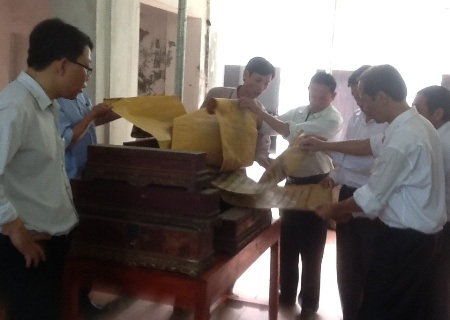 Toàn bộ số đạo sặc phong vừa được phát hiện tại Đền Cả