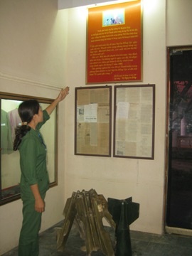 Tấm bảng đề lời nói của Đại tướng Võ Nguyên Giáp dành cho khu di tích Ngã ba Đồng Lộc